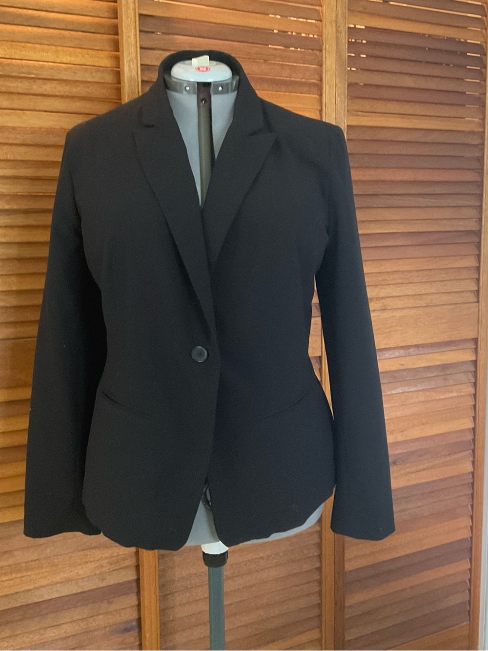 Classic Black Single-Button Blazer